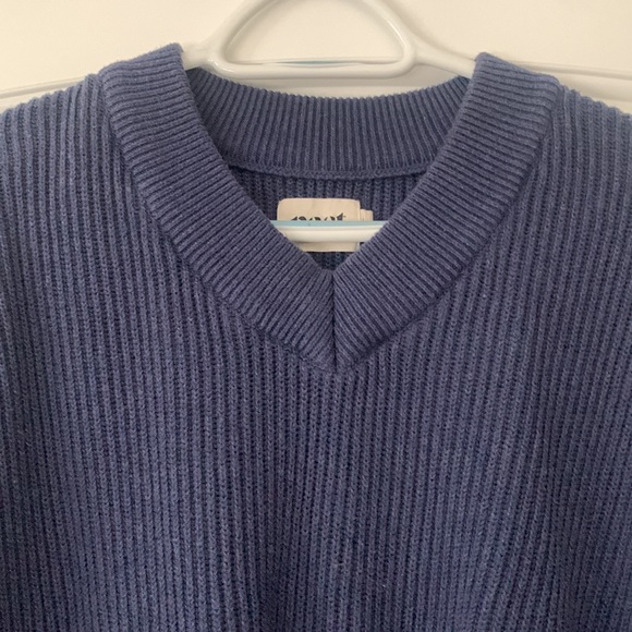 PACT Navy Heather V-Neck Sweater - Picture 3 of 9